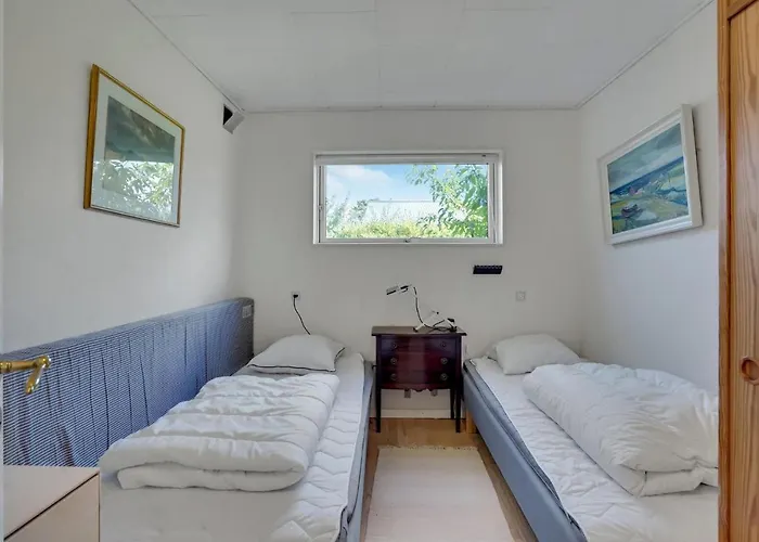 3 Bedroom Stunning In * Malling